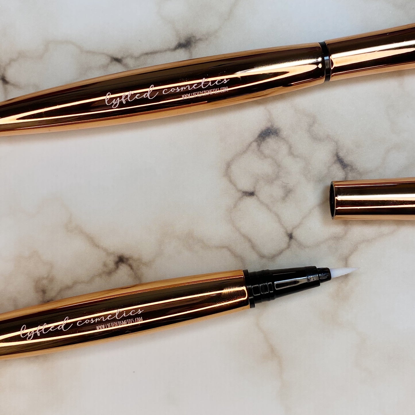 Clear Adhesive Lash Liner (Rose Gold)