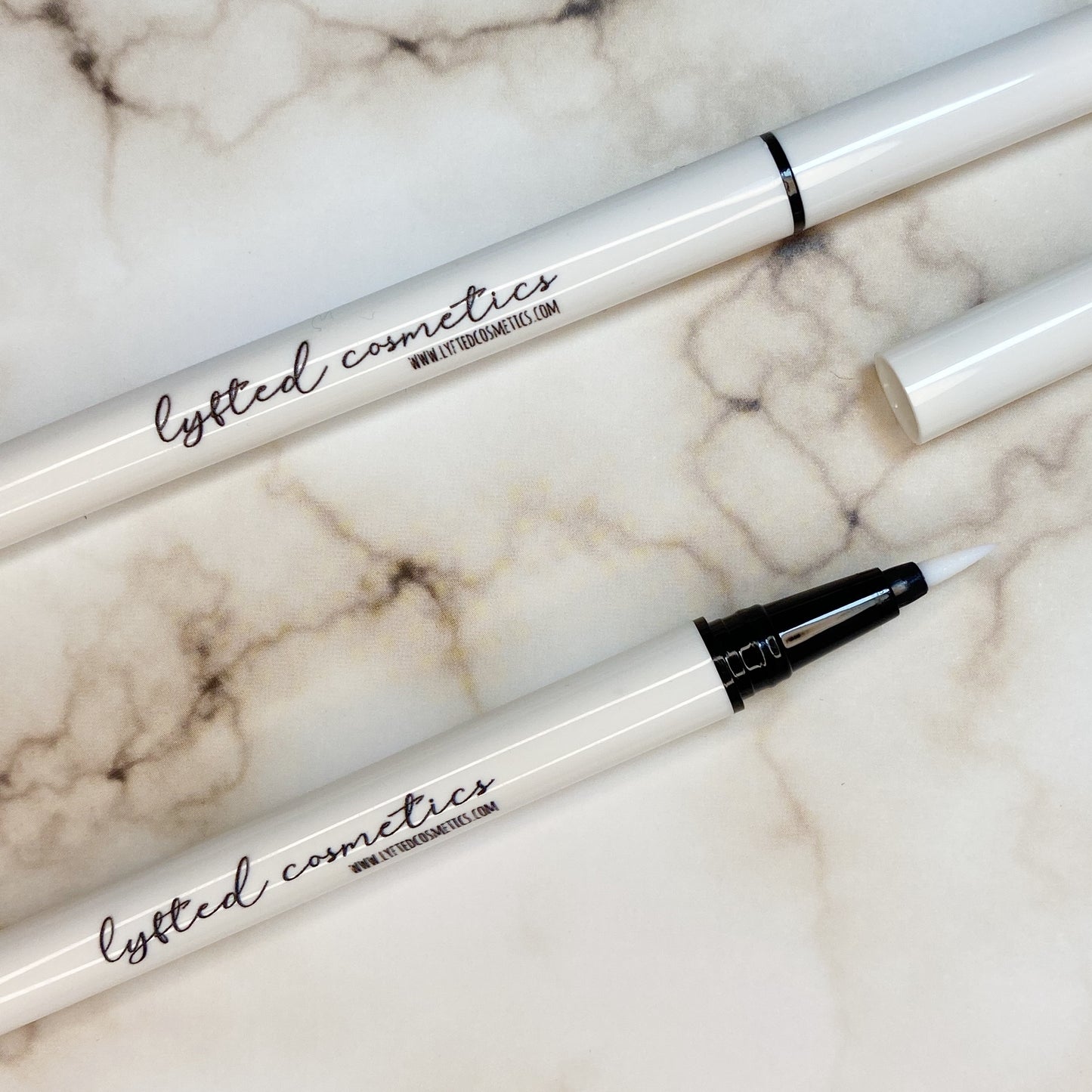 Clear Adhesive Lash Liner (White)