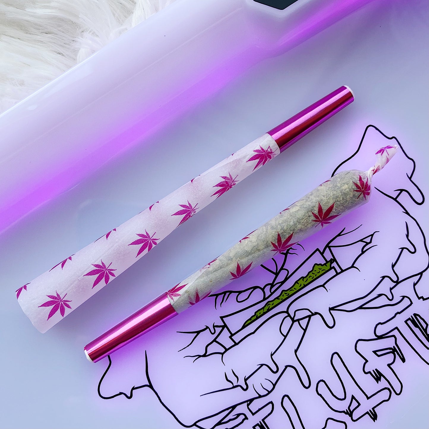 King Size Cones (Pink Marijuana Leaf)